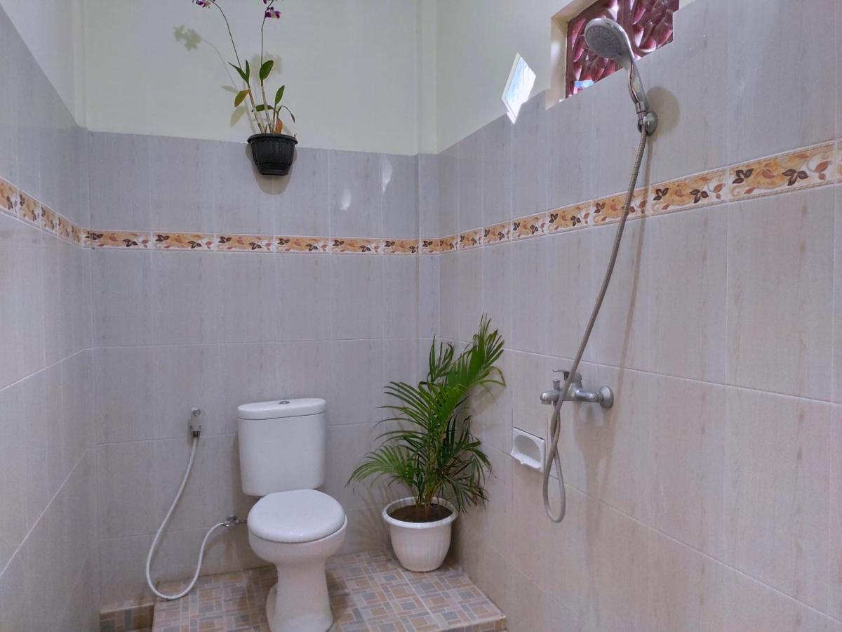 ホテル Gusti Rai House ウブド エクステリア 写真